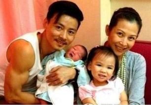 娱乐圈情侣互怼,甜蜜背后的“相爱相杀”